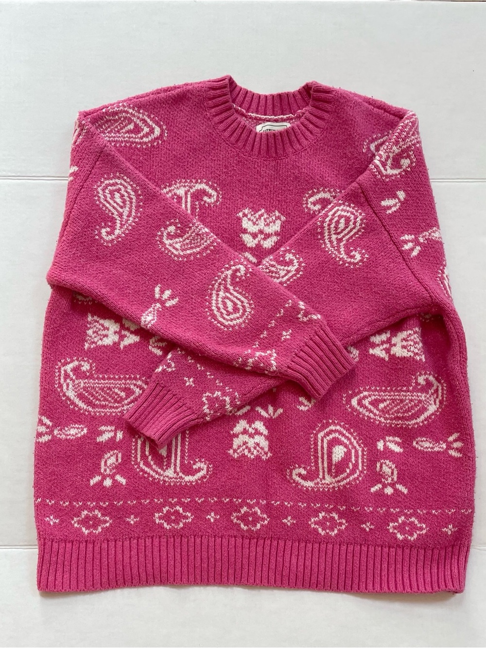 American Eagle Outfitters Pink Paisley-Pattern Crewneck Sweater